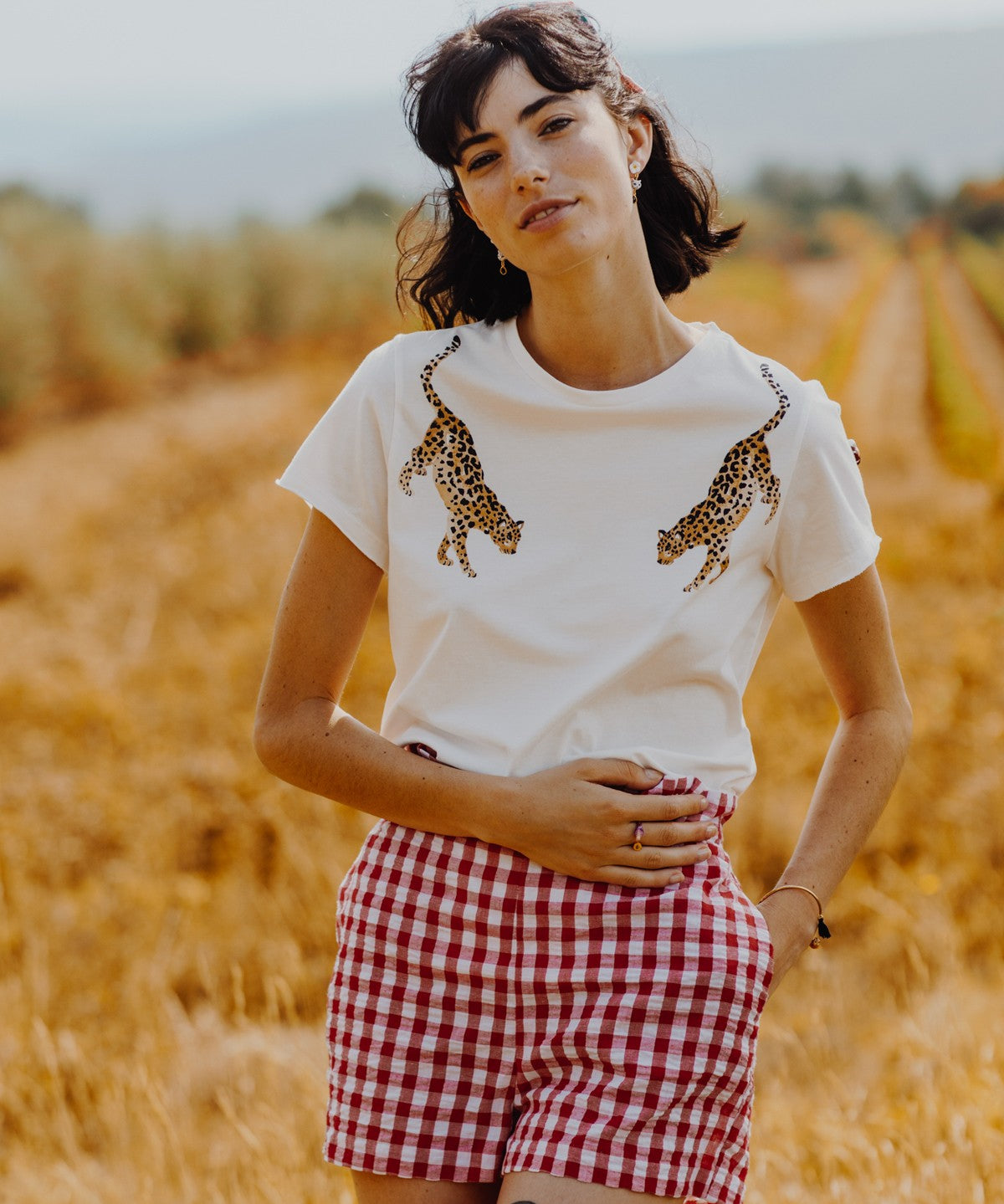 t-shirt blanc basic leopard imprimé