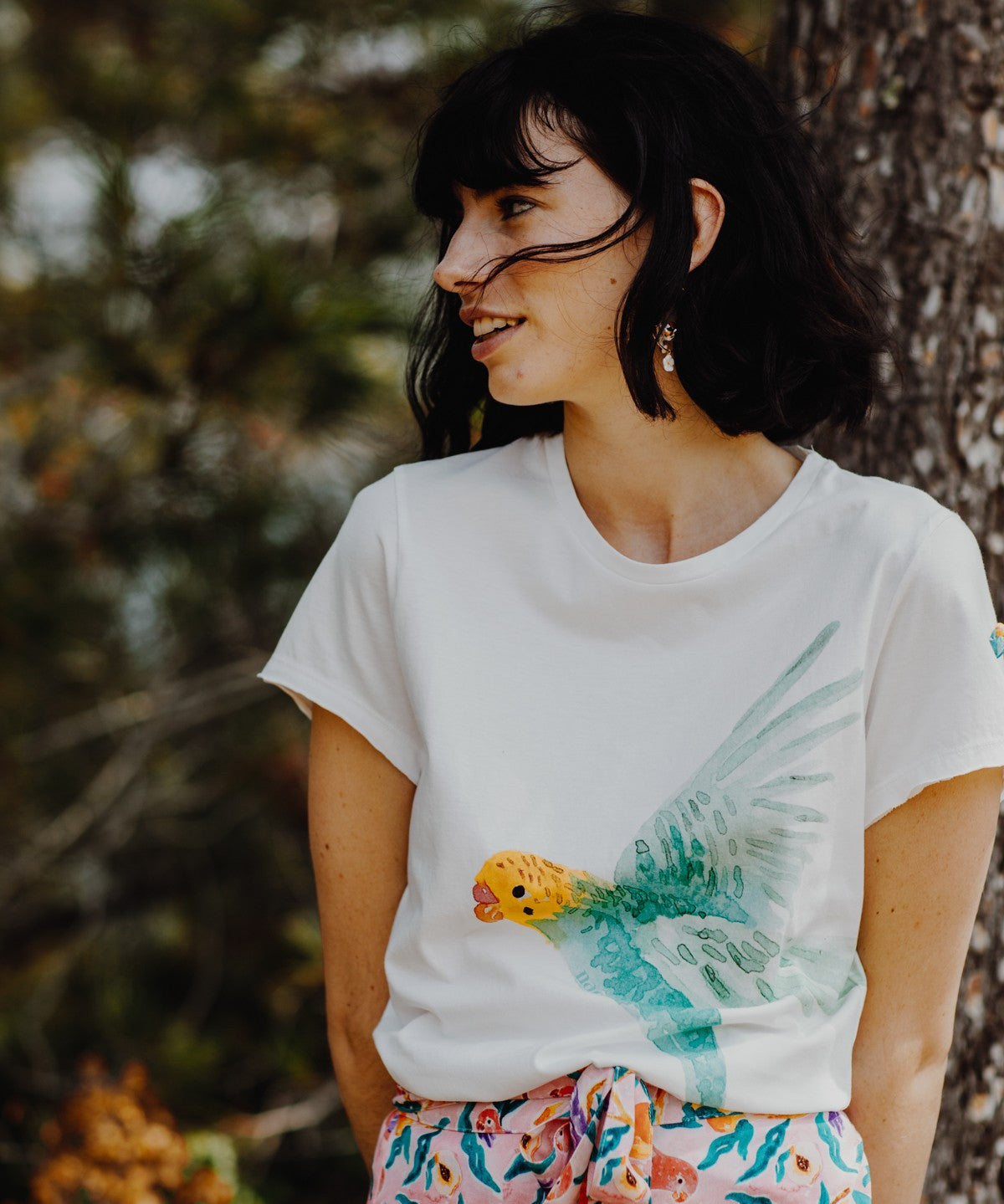 t-shirt blanc perruche perroquet jaune bleu